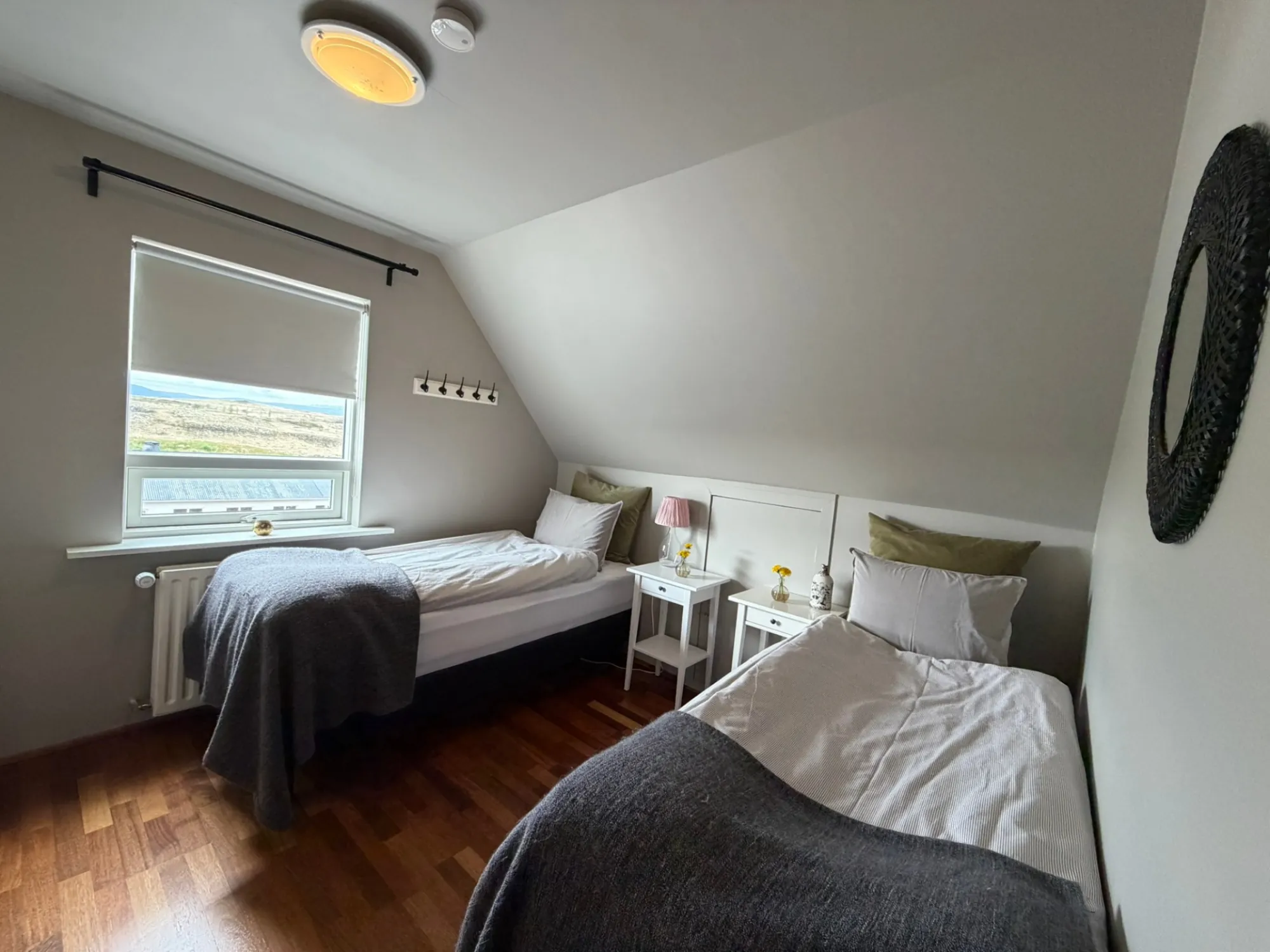 Room 9 — 2