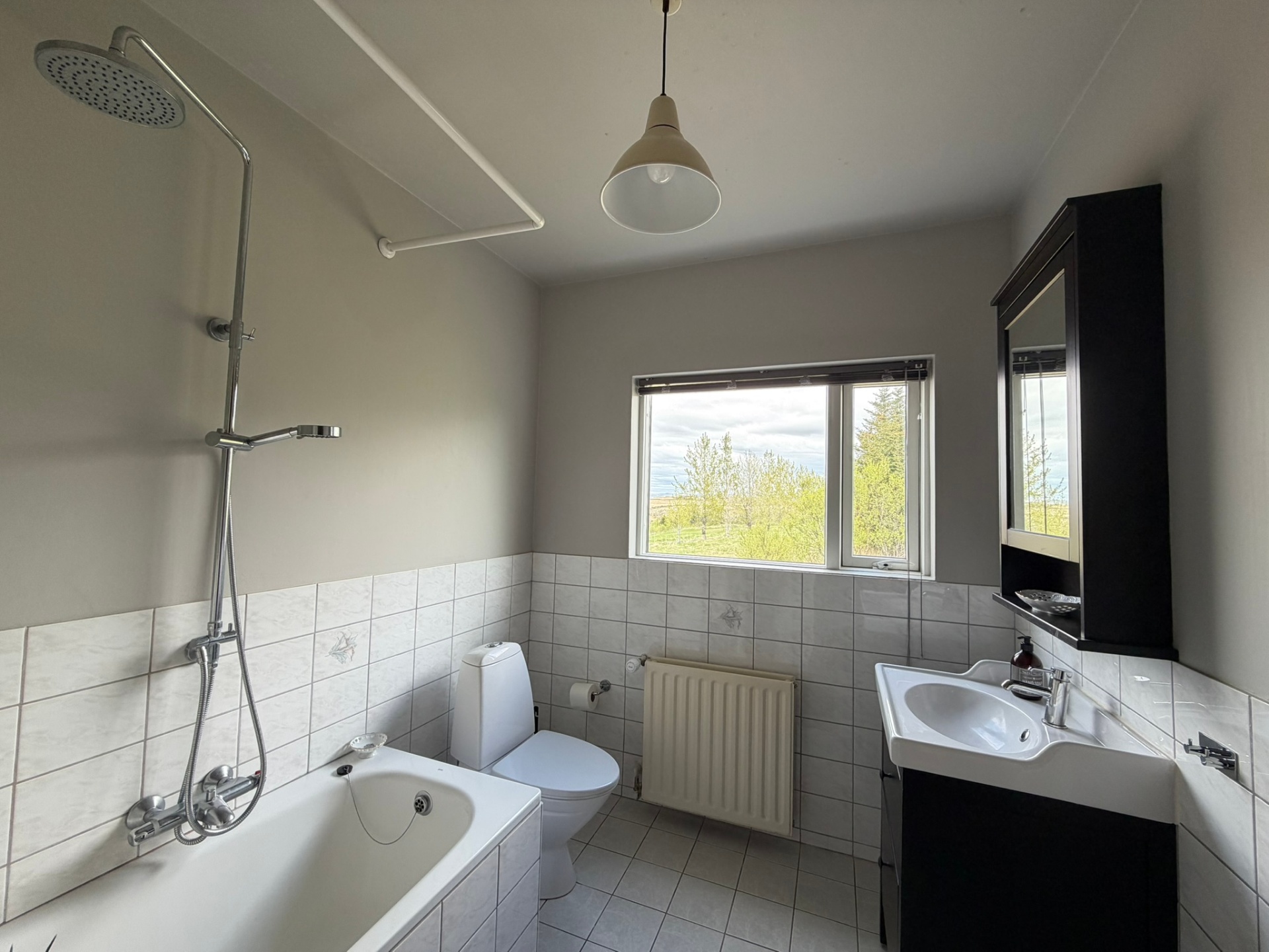 Family bathroom with countryside view