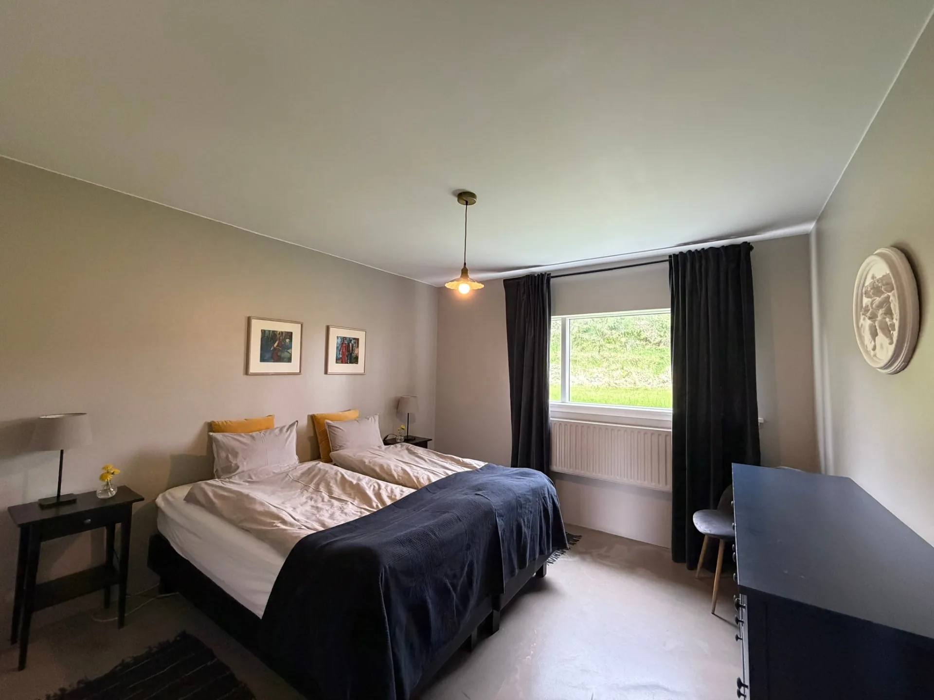 Room 03