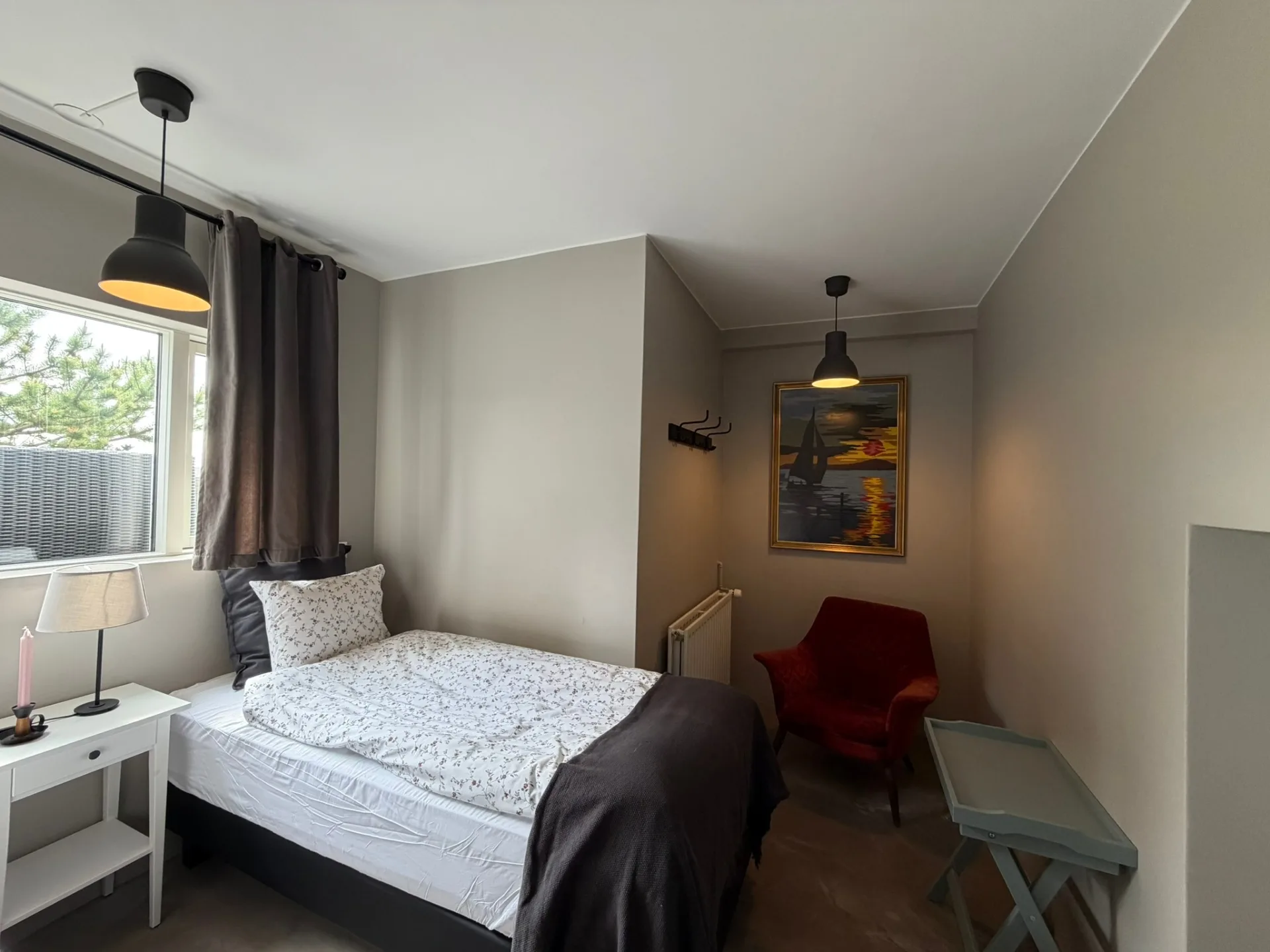 Room 1 — 3